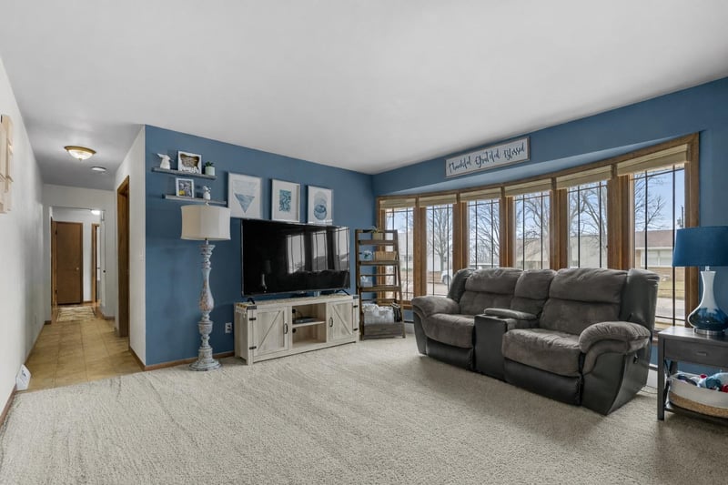 722 Lee Ave, Brillion, WI 54110