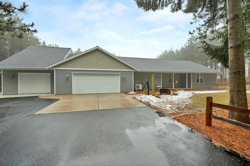 7344 Zawalick Ln, Sobieski, WI 54171