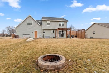 1536 Van Rd, Green Bay, WI 54311-6260
