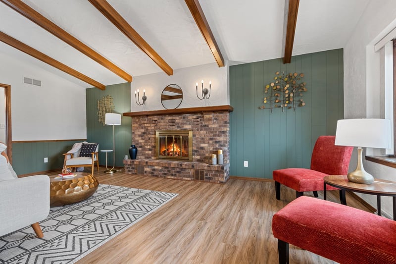 36 Apache Ct, Appleton, WI 54911