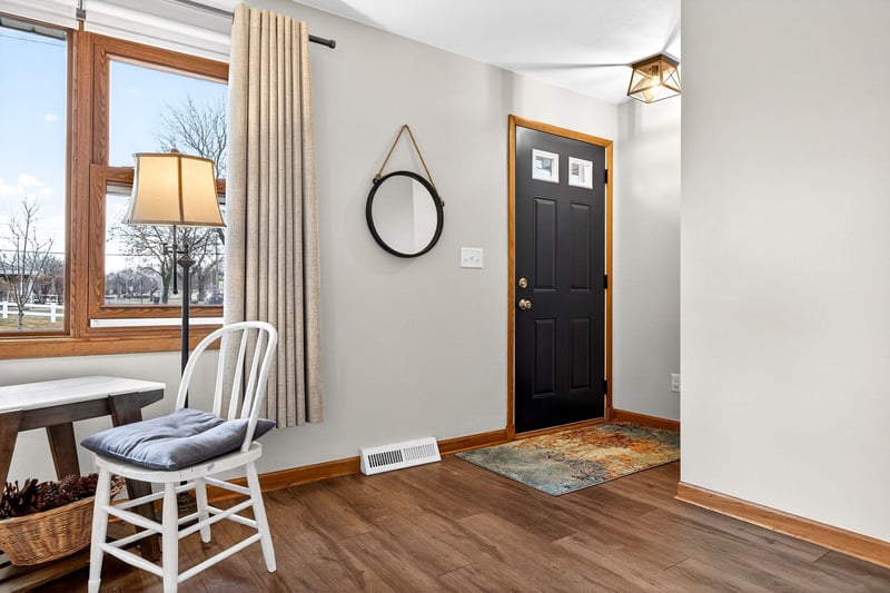 1428 Pershing St, Appleton, WI 54911