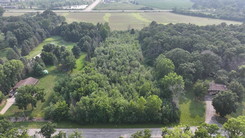 Emery Ln, Kaukauna, WI 54130
