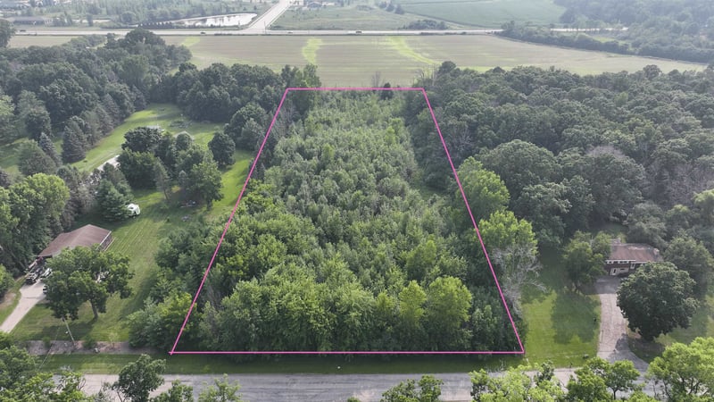 Emery Ln, Kaukauna, WI 54130