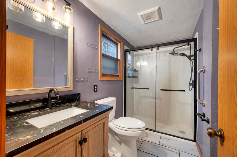 4907 Ball Park Rd, Little Suamico, WI 54141