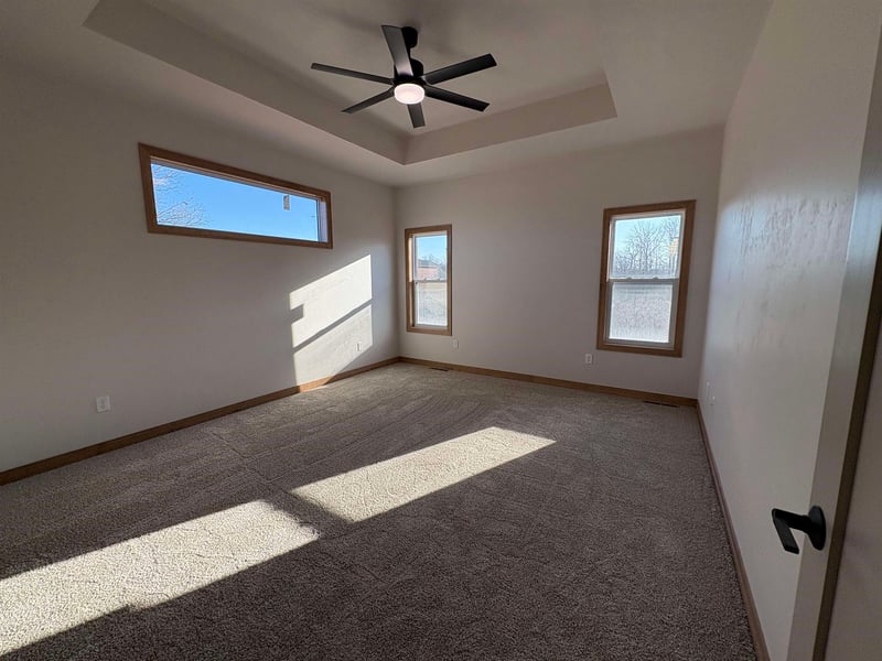 3117 Lazy Oak Ct, Green Bay, WI 54311