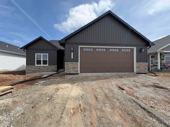 3141 Lazy Oak Ct, Green Bay, WI 54311