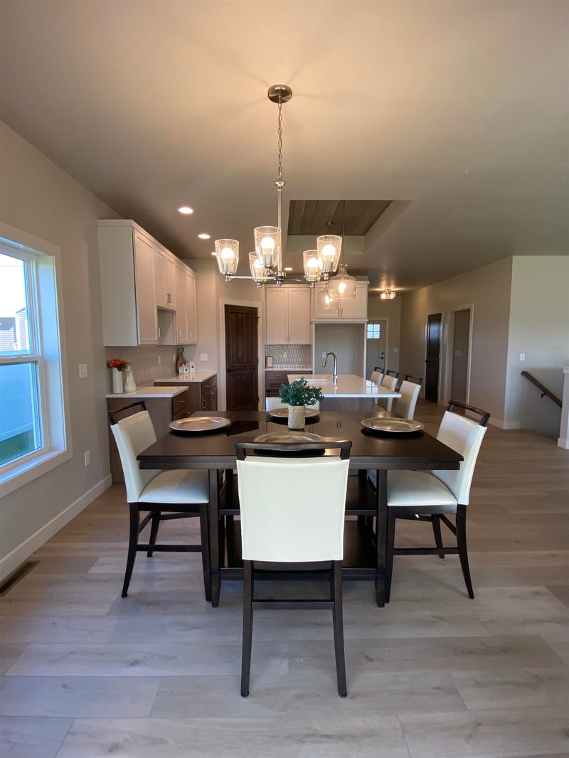 3141 Lazy Oak Ct, Green Bay, WI 54311