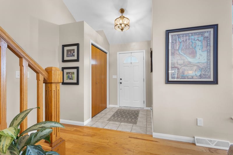 3607 Mighty Oak Trl, Green Bay, WI 54313