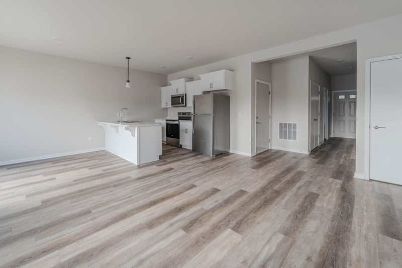 1068 20th Ave, Oshkosh, WI 54902-6618