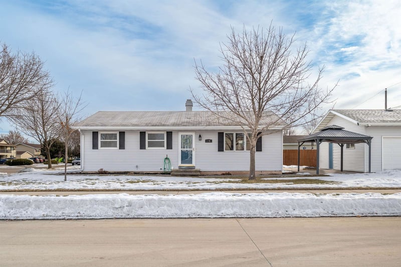 1775 Lombard Ave, Oshkosh, WI 54902-4113