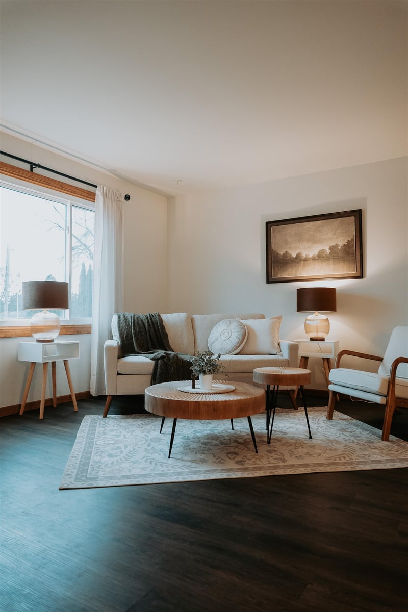 2012 Roberts Ave, Oshkosh, WI 54904