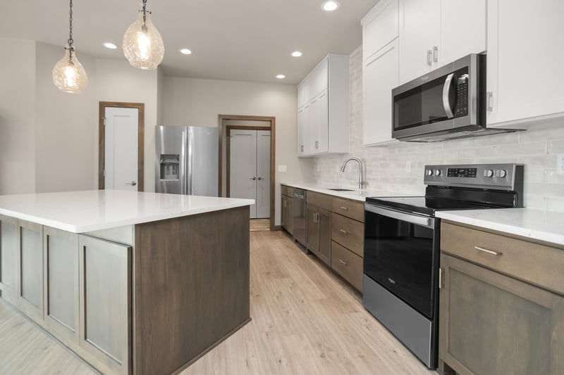 2513 Tipperary Trl, De Pere, WI 54115-8823