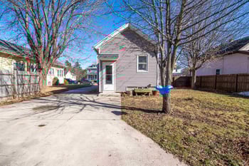 561 Bowen St, Oshkosh, WI 54901