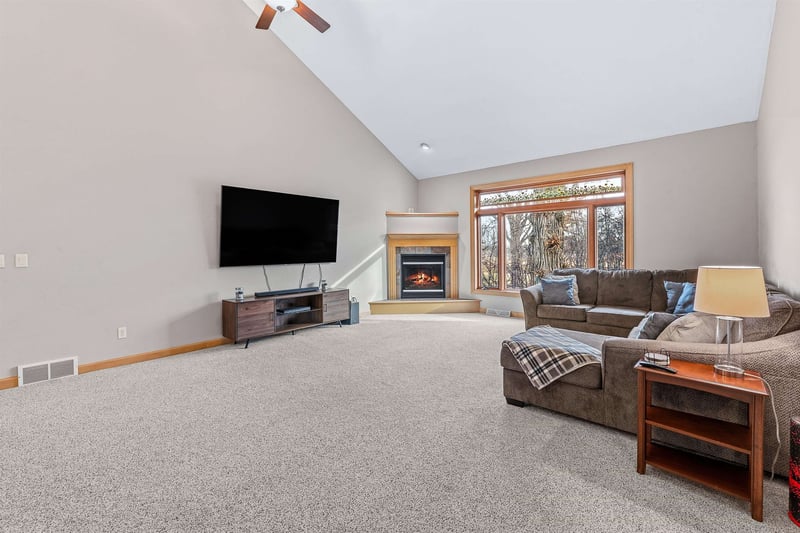 4175 Twilight Ct, Oshkosh, WI 54904-6923