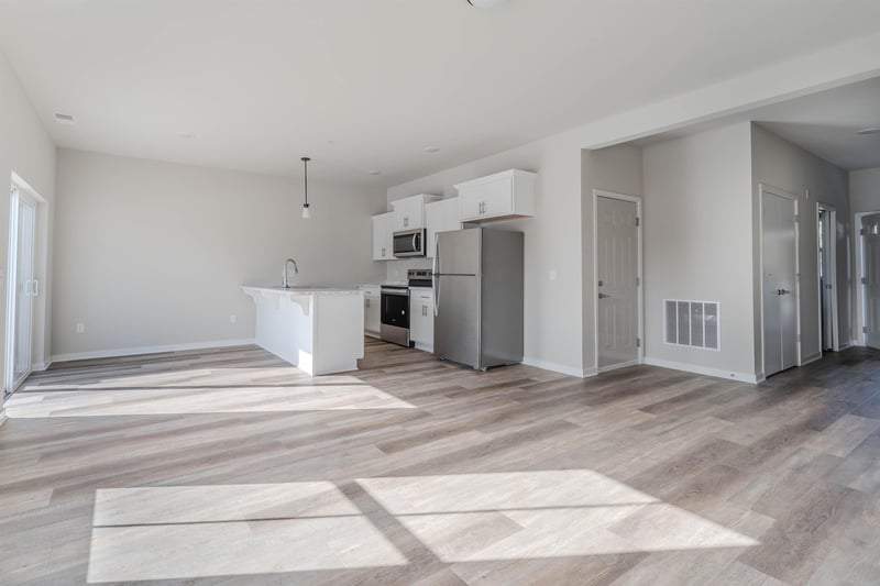 1080 20th Ave, Oshkosh, WI 54902-6618