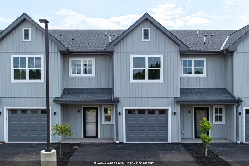 1080 20th Ave, Oshkosh, WI 54902-6618