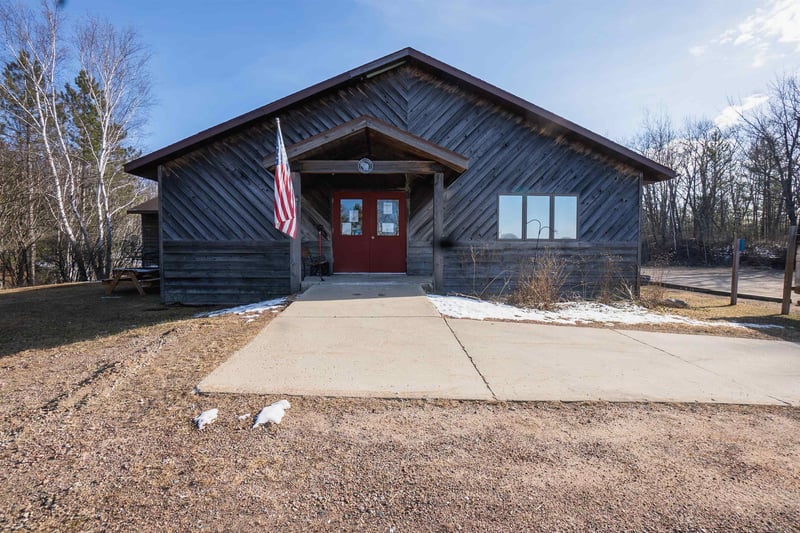 17153 Big Hill Rd, Lakewood, WI 54138