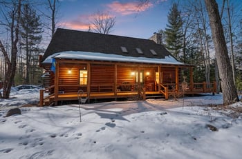 15549 Spur Ln, Mountain, WI 54149