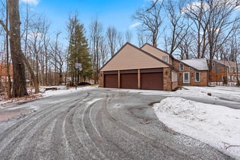 4452 Wyandot Trl, Green Bay, WI 54313