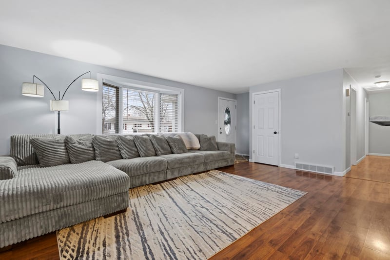 1437 Glendale Ave, Appleton, WI 54911