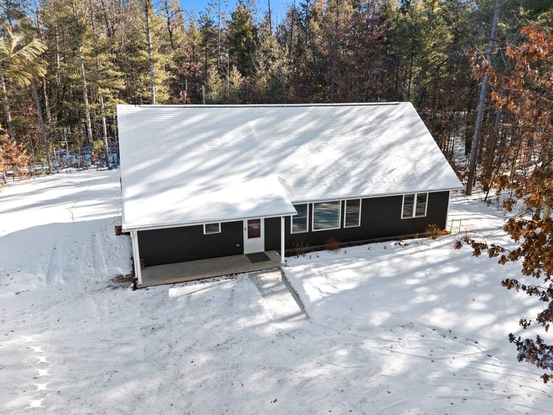 10538 Pipeline Rd, Suring, WI 54174-9616