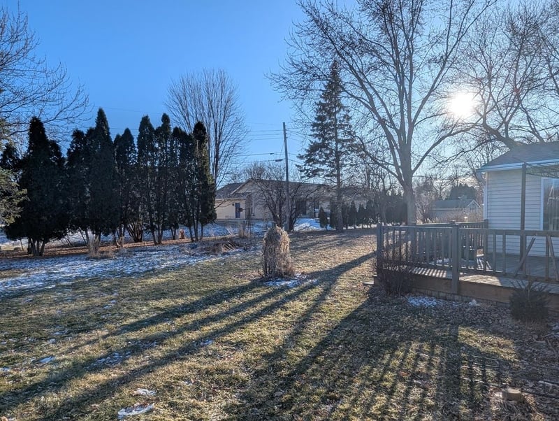 65 Myrna Jane Dr, Oshkosh, WI 54902