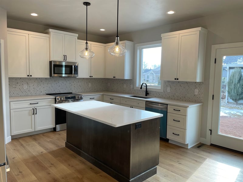 882 Whisper Falls Ln, Menasha, WI 54952