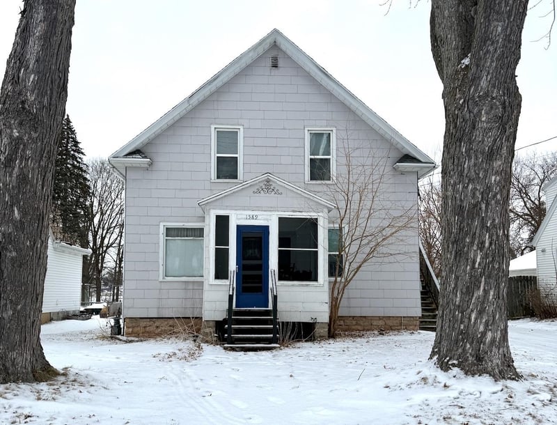 1589 Franz Ave, Green Bay, WI 54302