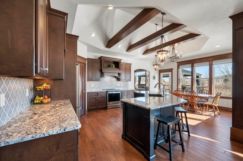 1656 Steiner Ln, Green Bay, WI 54313