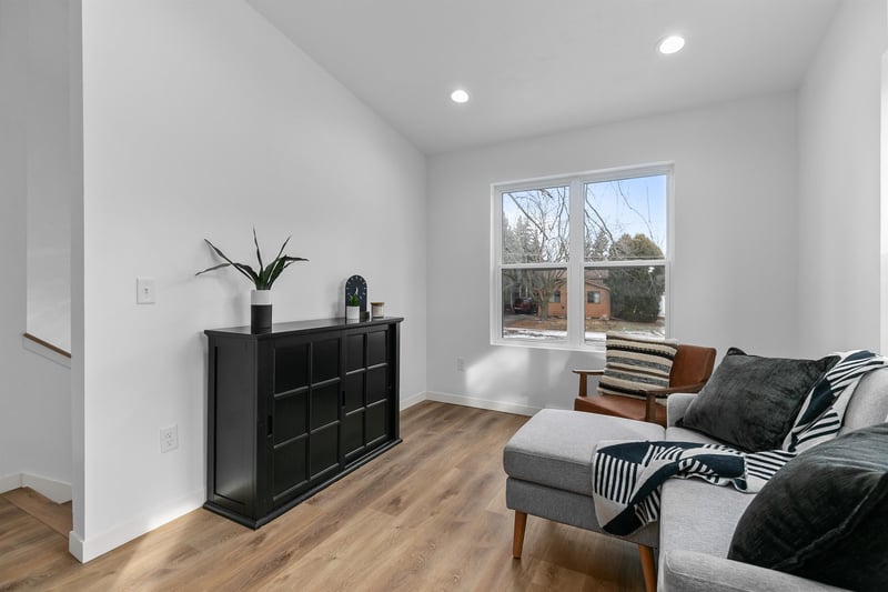 305 Smith Ave, Oshkosh, WI 54901