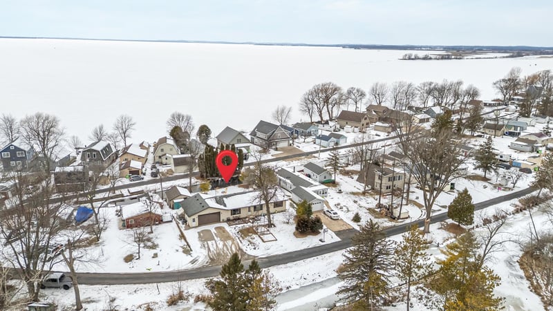7601 Widgeon Ln, Larsen, WI 54947
