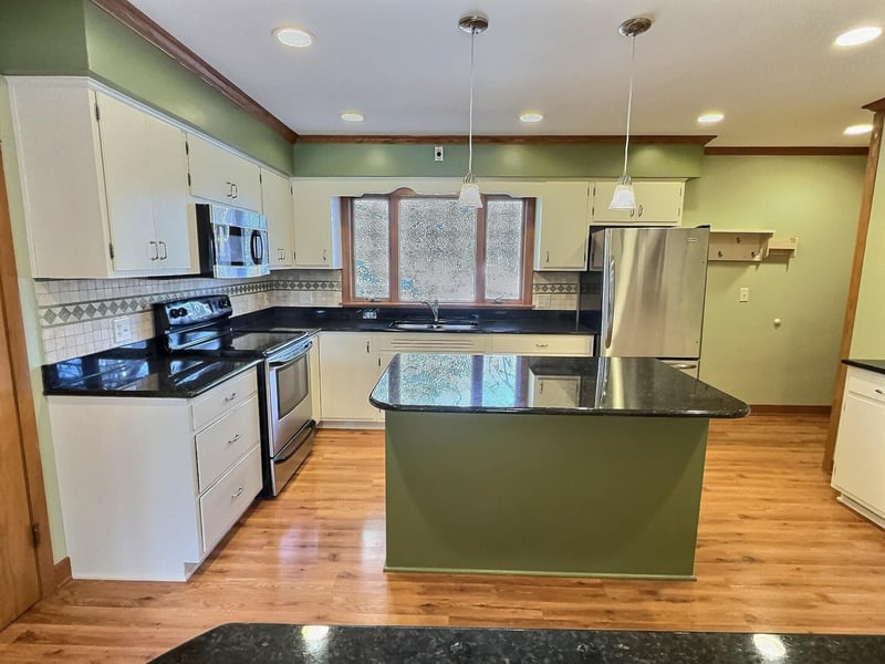 612 Westfield St, Oshkosh, WI 54902-5540