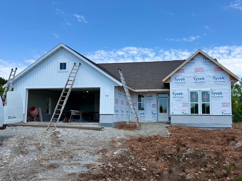 W6838 Goldfinch Dr, Greenville, WI 54942