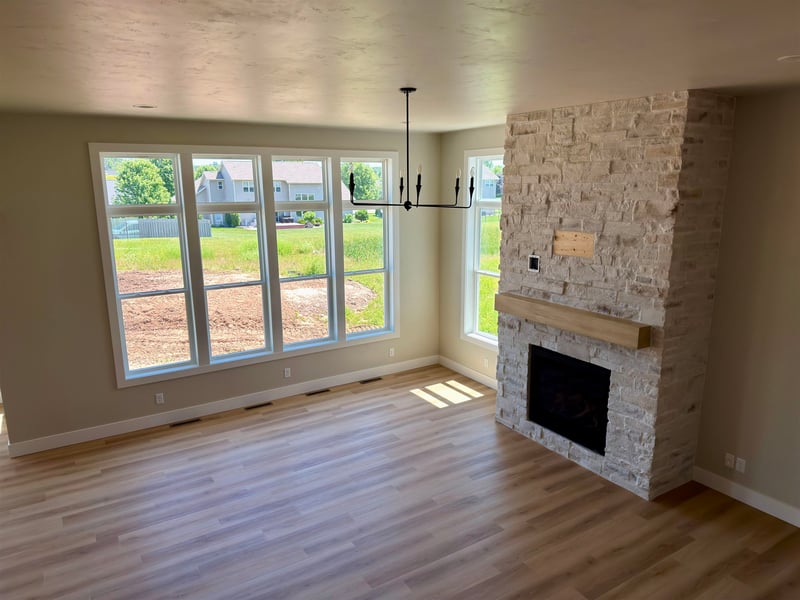 4190 Rose Meadow Ln, Grand Chute, WI 54913