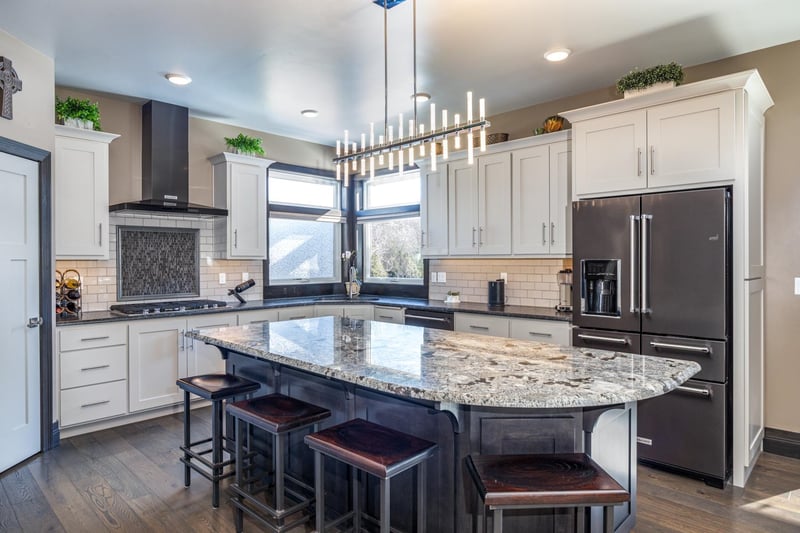 405 Woodfield Prairie Way, Hobart, WI 54155