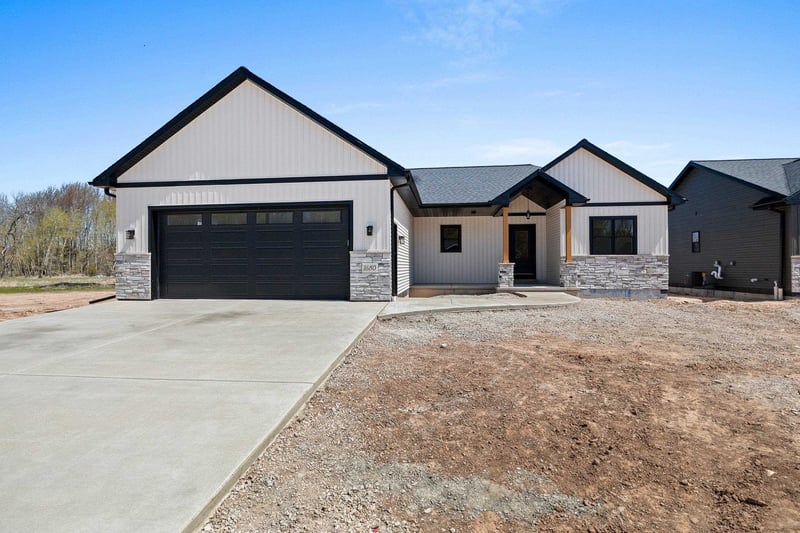 1680 Trefoil Trl, Green Bay, WI 54313