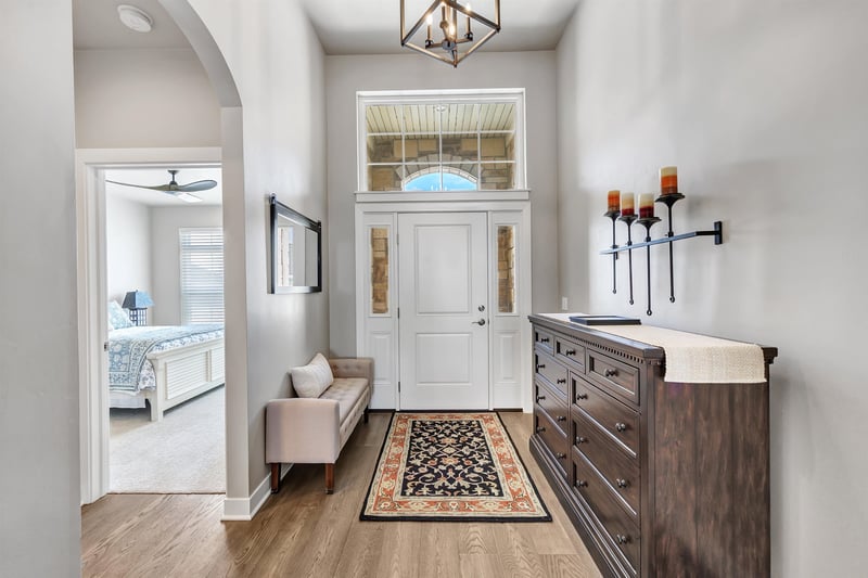 2479 Orion Cir, Green Bay, WI 54311-8078