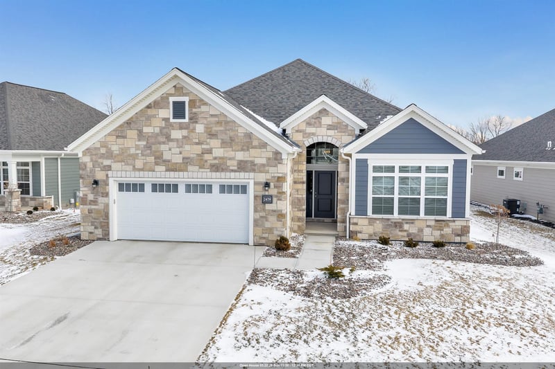 2479 Orion Cir, Green Bay, WI 54311-8078