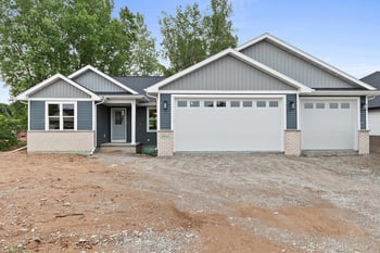 4945 Water Mint Way, Green Bay, WI 54313-2601