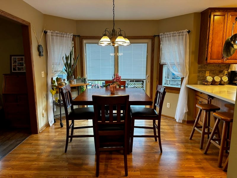 611 Marcks Ct, Luxemburg, WI 54217