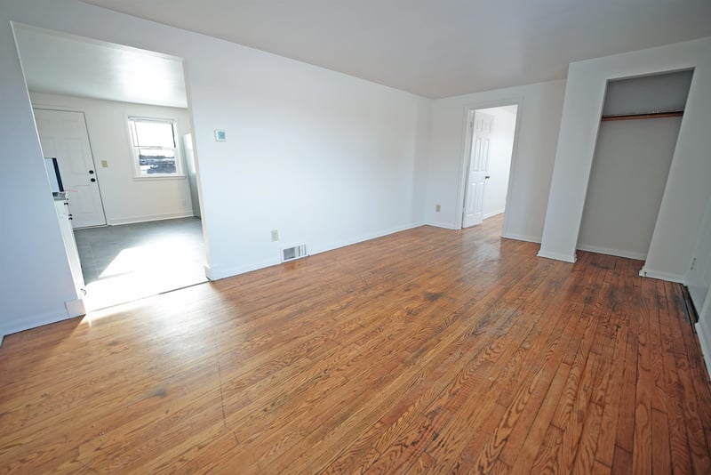 1141 Guns Rd, Green Bay, WI 54311