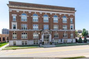 105 Washington Ave #102, Oshkosh, WI 54901-4978