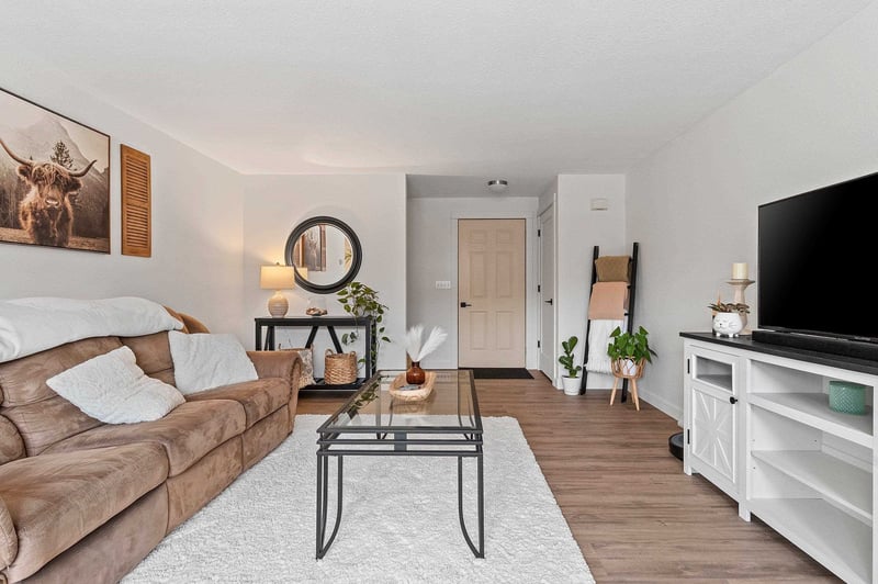 1933 Anita Ct, Appleton, WI 54913