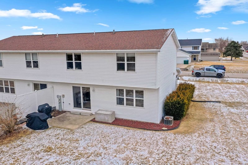 1933 Anita Ct, Appleton, WI 54913