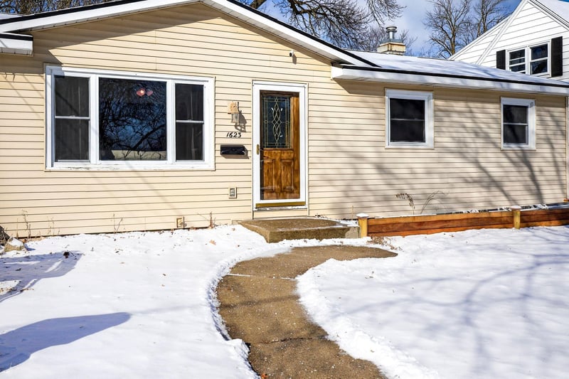 1623 Jefferson St, Appleton, WI 54915