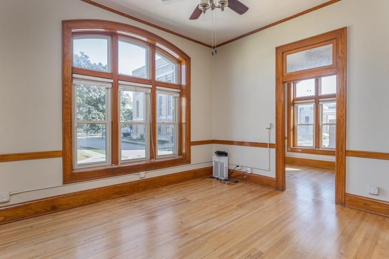 105 Washington Ave #103, Oshkosh, WI 54901-4978