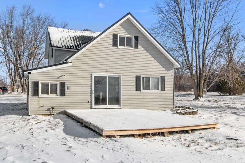 N5731 State Rd 76, Shiocton, WI 54170