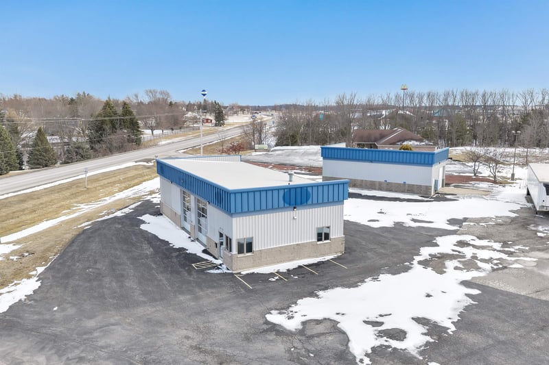 615 County Road R, Denmark, WI 54208