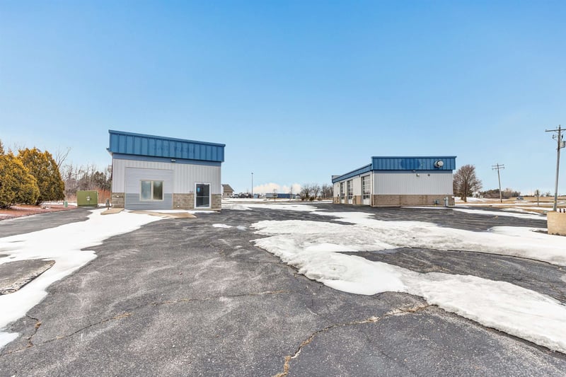 615 County Road R, Denmark, WI 54208