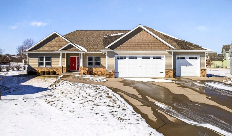 4850 Scotch Pine Ct, Appleton, WI 54913